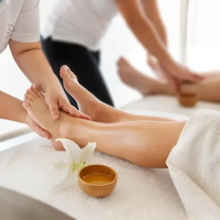 Edelweiss - Larespa Hotel