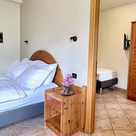 Edelweiss - Larespa Hotel 3*