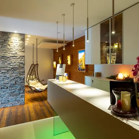 Hotel Edelweiss - Larespa Crodo