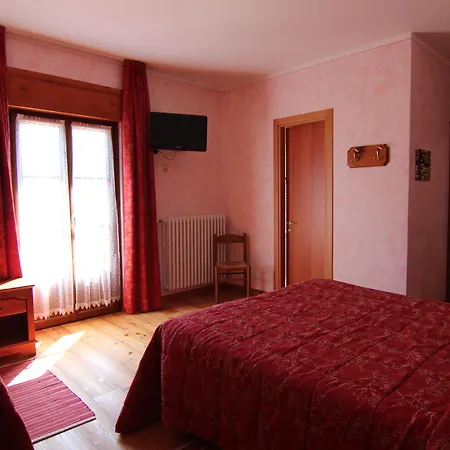 Edelweiss - Larespa Hotel