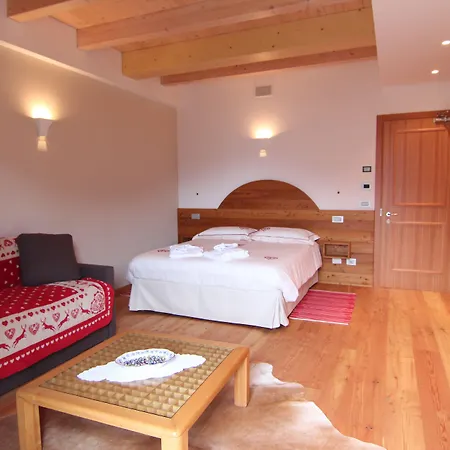 Hotel Edelweiss - Larespa Crodo