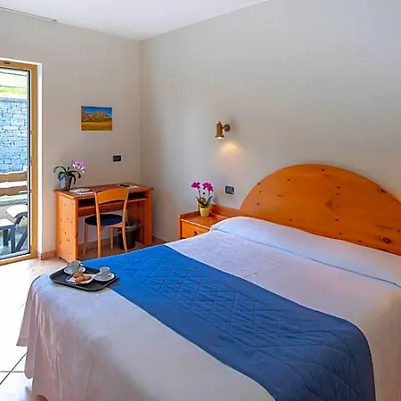 Edelweiss - Larespa Hotel
