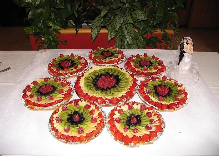 Hotel Edelweiss - Larespa 3*